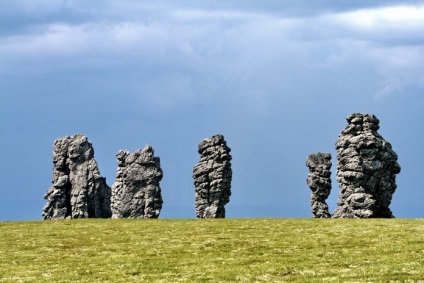 Pillérei időjárásnak Man-Pupu-Ner - mi Ural (Ural) Pillérei időjárásnak Man-Pupu-Ner - mi Ural