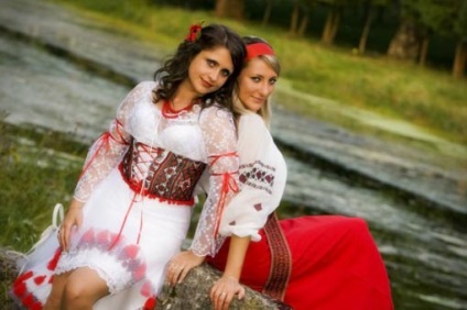 Esküvő a magyar népi stílusban és azok megvalósítása