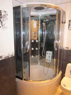 Szerelése és javítása a zuhany Omszk; szerelési és csatlakozási