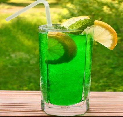 Finom, frissítő és egészséges nyári italok otthon, receptek édességek! (Limonádé Összetevők víz) Finom, frissítő és egészséges nyári italok otthon, receptek édességek!