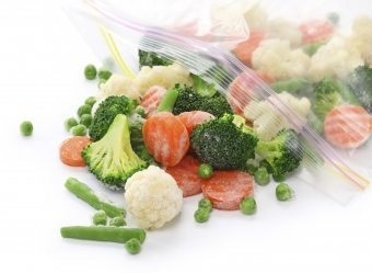 A fagyasztott zöldségek, hogyan kell főzni leves, főétel és több