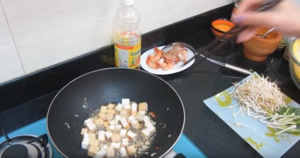 Thai sült tészta garnéla - lépésről lépésre recept fotók