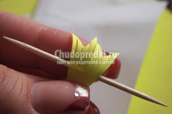 Virágok Kvilling a szakterületen (technológia) Virágok Quilling technikák