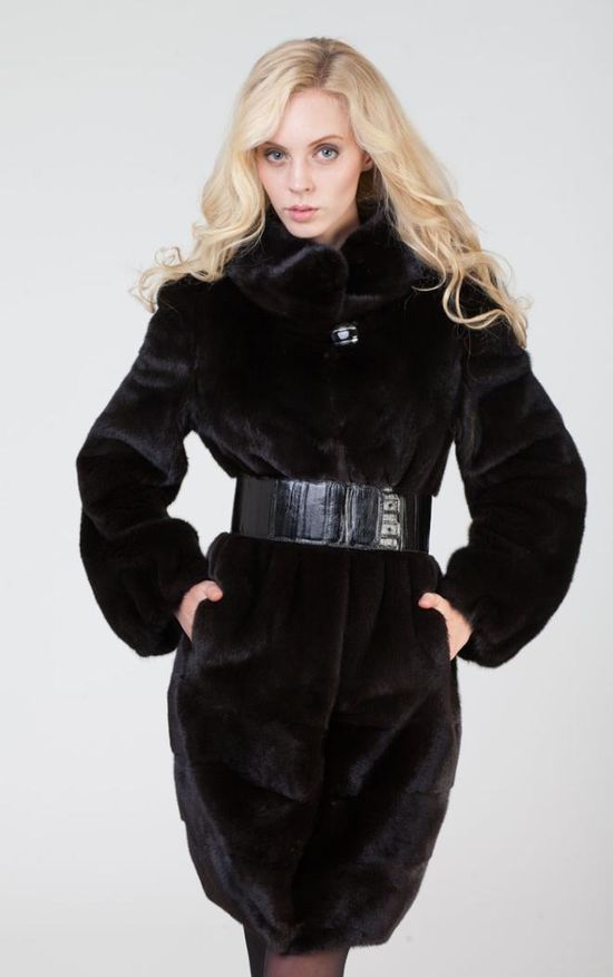 Photo nyérc kabátok 2017 divat katalógus modellek és stílusok 2016 (2017) Photo nyérc kabátok 2017 divat katalógus modellek és stílusok 2016