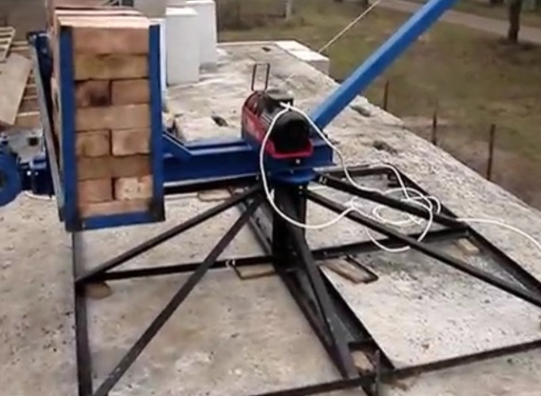 Csörlőgépeket saját kezűleg (mechanizmusok) Csörlőgépeket saját kezűleg