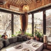 Cafe, ahol tud kommunikálni állatok () Cafe, ahol tud kommunikálni az állatokkal