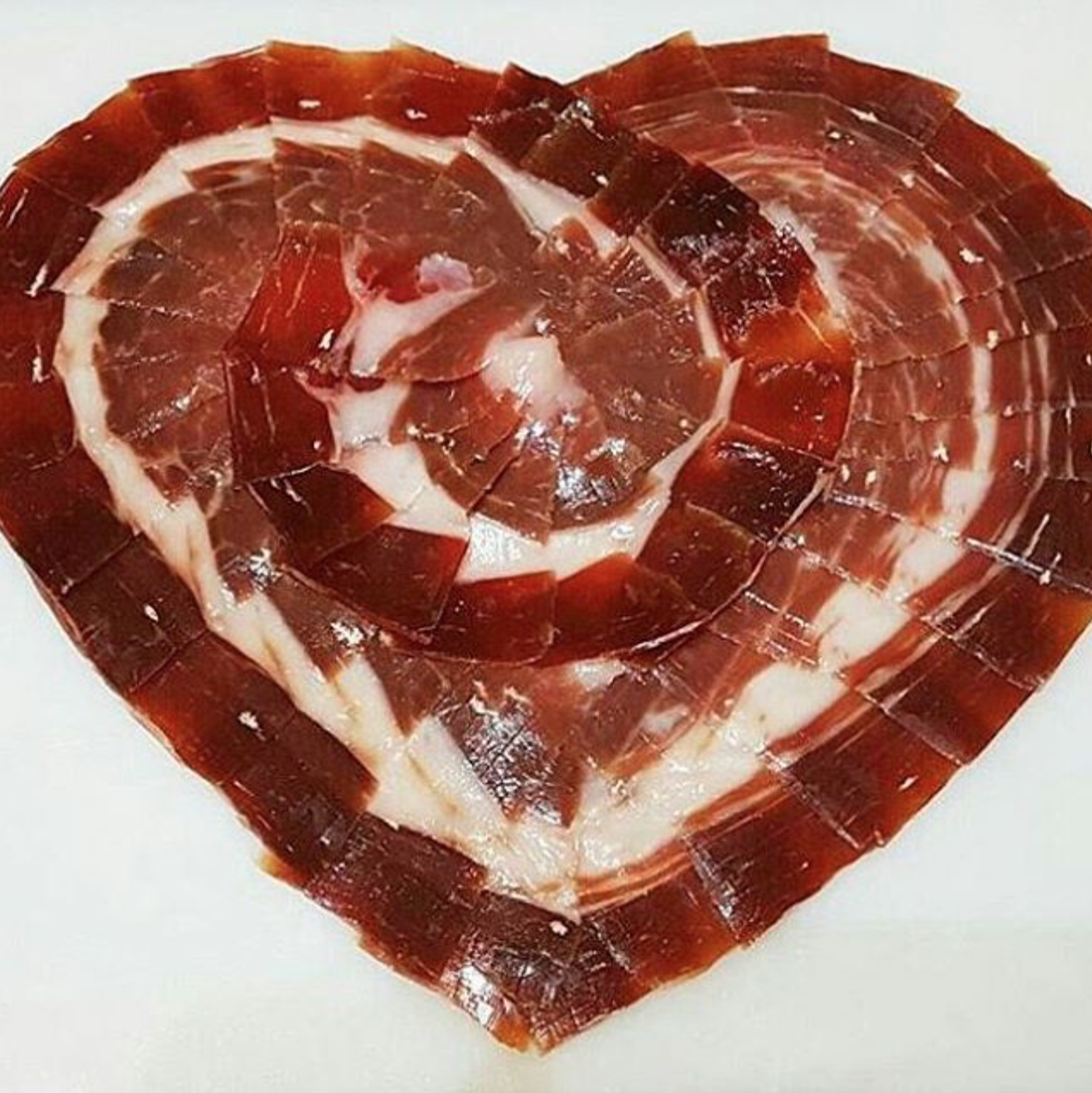 Hogyan lehet csökkenteni a sonka (jamon hogyan kell vágni) Hogyan lehet csökkenteni a sonka