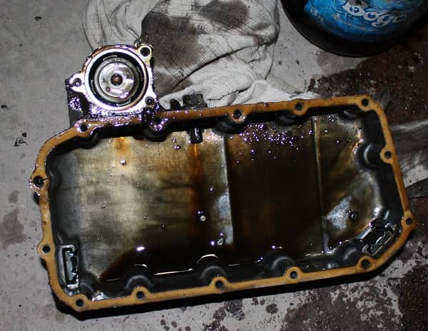 Hogyan készítsünk egy olajcsere a variátor Nissan Teana J32 (Teana) Hogyan készítsünk egy olajcsere a variátor Nissan Teana J32