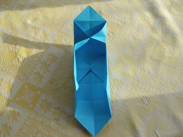 Hogyan készítsünk egy origami doboz kezét, a master class