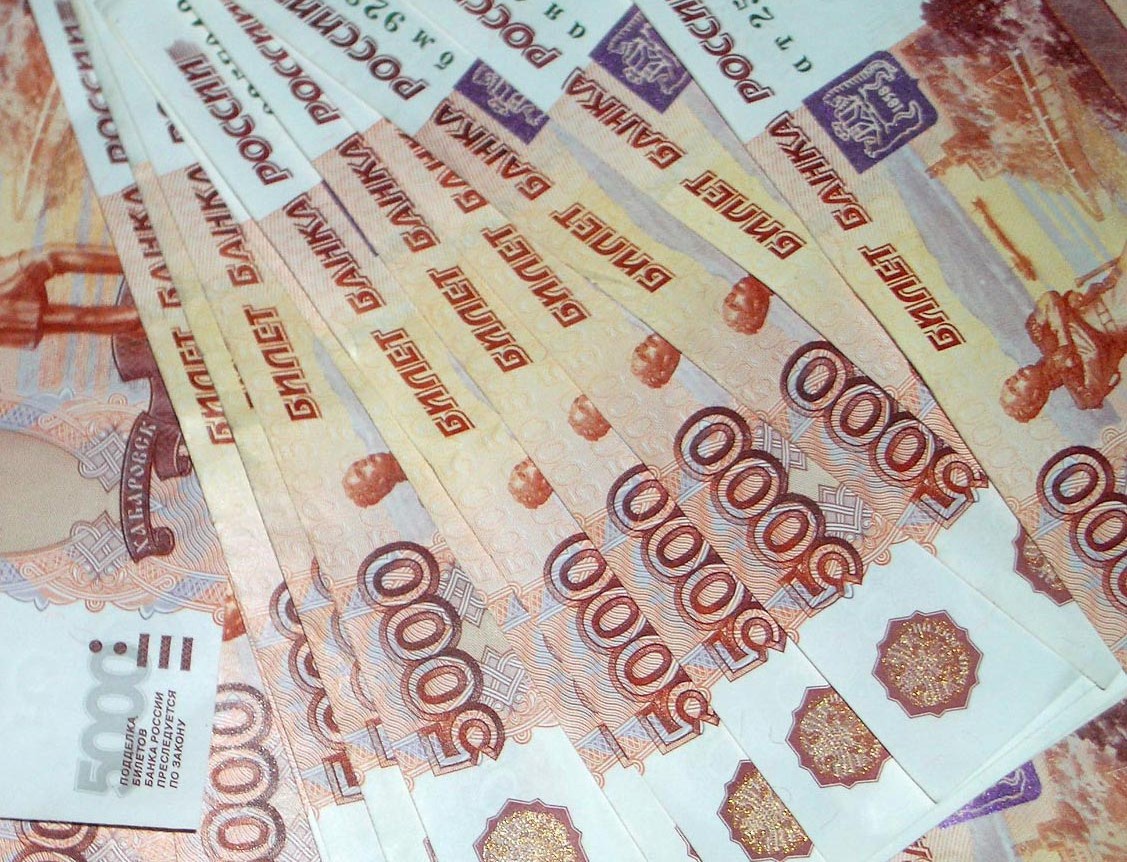 Mit kell vásárolni egy malacka bank pénzt takarítanak