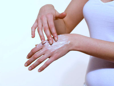 Skin keratózisnál (szenilis, seborrheás) kezelés otthon