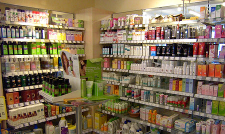 Cosmetics a gyógyszertárakban és orvosi kozmetikumok (2)