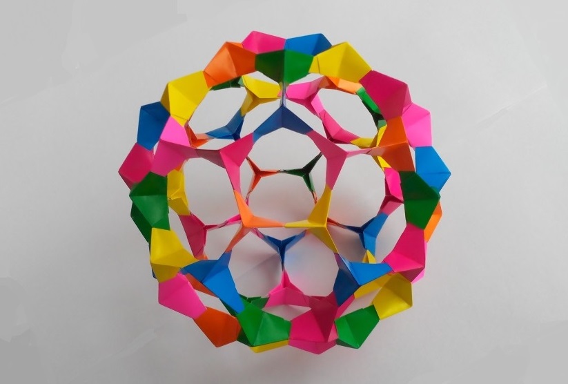 Kusudama futball labda papírból, kite (Virág Alexei Zhigulov) Kusudama futball labda papírból, kite