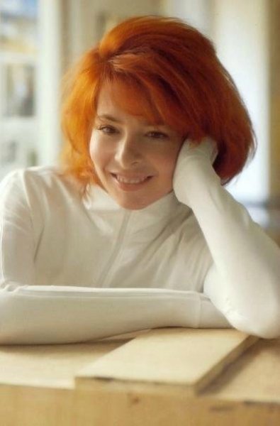 Mylene Farmer fotó smink nélkül, női tanácsok