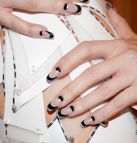 Fashion Nails - példák a csillagok (manikűr) Fashion Nails - példák a csillagok