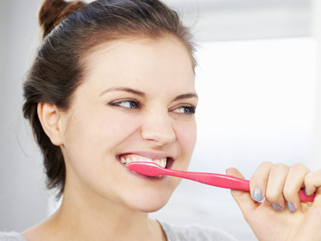 Відбілювання зубів содою як відбілити зуби в домашніх умовах