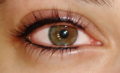 A szemhéj után tetoválás, hogyan kell gondozni a szemet