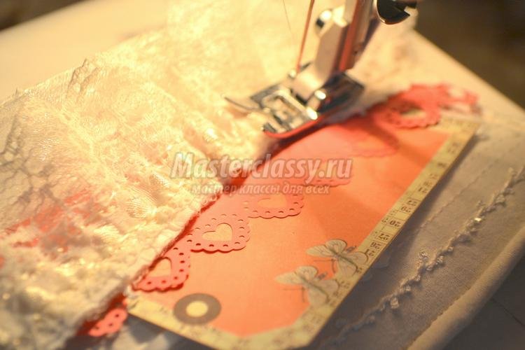 Képeslap a szövet a kezével (kártyákról szövet a kezét) Képeslap a szövet meg a kezét