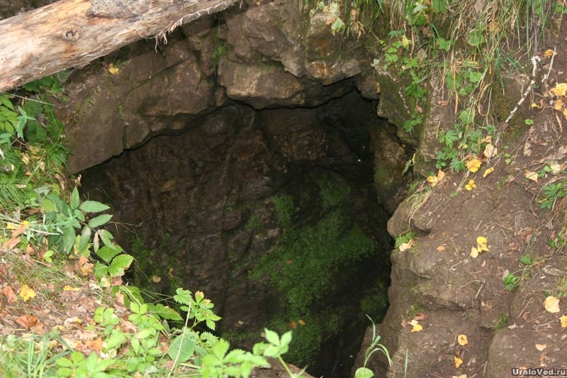 Cave Averkina (Averkieva) pit (Cave) Cave Averkina (Averkieva) gödör