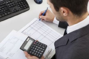 A jegyzett tőke LLC vagyis az összeg 2017-ben, a szabályok és eljárások kifizetési kérelmek (2017) A jegyzett tőke LLC vagyis az összeg 2017-ben, a szabályok és eljárások a fizetési követelmények