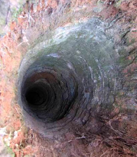 Védák ősi alagutakban (régi) Védák ősi alagutakban