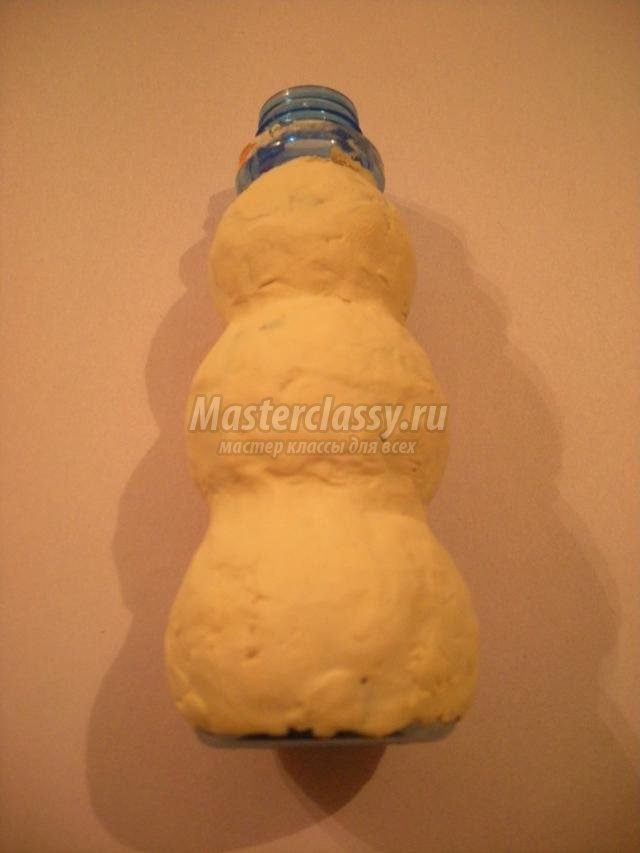 Vicces hóember egy műanyag palack (egy hóember egy műanyag palack) Vicces hóember egy műanyag palack