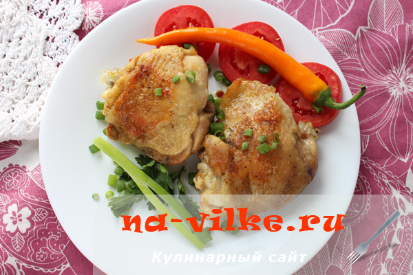 Sült csirke multivarka Redmond - recept fotókkal