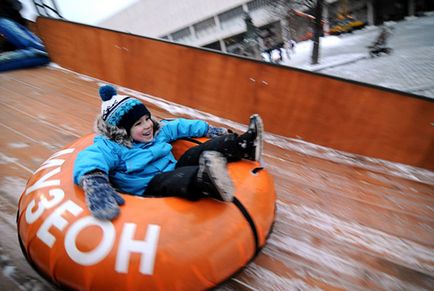 10 Diák és csövezés Moszkvában lovagolni a szán egy új szél ezhikezhik