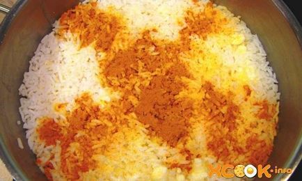 Azeri plov - egy lépésről lépésre recept fényképeit aszalt gyümölcs és a hús (azeri pilaf recept fotó) Azeri plov - egy lépésről lépésre recept fényképeit aszalt gyümölcs és a hús