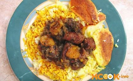 Azeri plov - egy lépésről lépésre recept fényképeit aszalt gyümölcs és a hús (Azerbajdzsán pilaf recept) Azeri plov - egy lépésről lépésre recept fényképeit aszalt gyümölcs és a hús