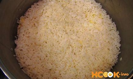 Azeri plov - egy lépésről lépésre recept fényképeit aszalt gyümölcs és a hús