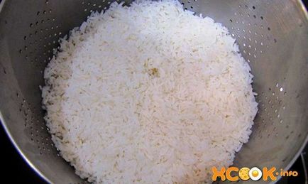 Azeri plov - egy lépésről lépésre recept fényképeit aszalt gyümölcs és a hús (pilaf) Azeri plov - egy lépésről lépésre recept fényképeit aszalt gyümölcs és a hús