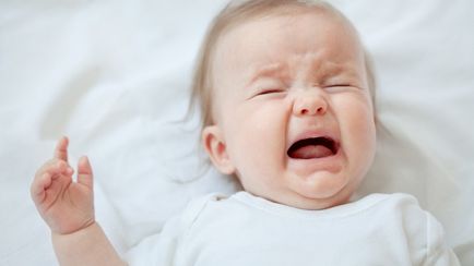 Mi a teendő, ha a gyermek gyakran sír ok nélkül, és rossz