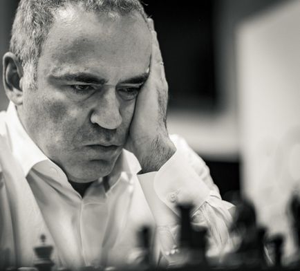 Garry Kasparov fog játszani a St. Louis