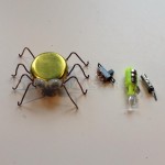 Játék pók Halloween hulladék anyagokból