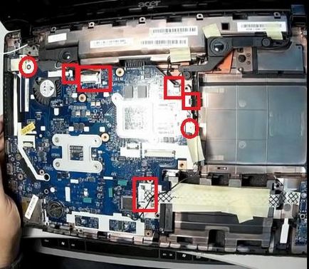 Hogyan szétszedni acer 5750G vagy hogyan kell tisztítani a port az acer 5750