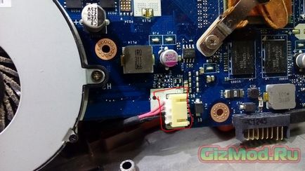 Hogyan szét és tisztítsa meg a port a laptop acer e1-531g (csatlakozó) Hogyan szét és tisztítsa meg a port a laptop acer e1-531g