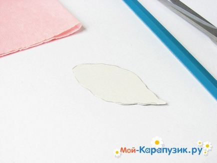 Hogyan készítsünk egy kardvirág papír saját kezűleg