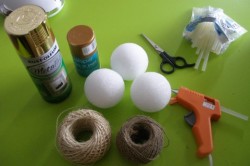 Hogyan készítsünk egy labdát a hab saját kezűleg sorozatgyártott