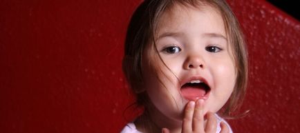 Hurutos stomatitis gyermekeknél a tünetek és a kezelés (hurutos stomatitis gyermekeknél) Hurutos stomatitis gyermekek tünetei és kezelése