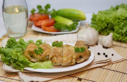 Csirke tekercs uborka a sütőben, a recept lépésről lépésre fotók, minden étkezés (sütő) Csirke tekercs uborka a sütőben, a recept lépésről lépésre fotók, minden étkezés
