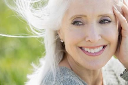 Smink Női 50 éves mit kell egy kozmetikus, trendi-u