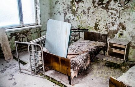 Health Service № 126 Pripyat - a forrása a jó hangulat (pince) Egészségügyi cikkszám 126 Pripjaty - a forrása a jó hangulat