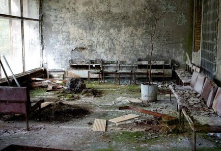 Health Service № 126 Pripyat - a forrása a jó hangulat (utána) Egészségügyi cikkszám 126 Pripjaty - a forrása a jó hangulat