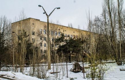 Health Service № 126 Pripyat - a forrása a jó hangulat (pince) Egészségügyi cikkszám 126 Pripjaty - a forrása a jó hangulat