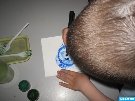 A nem hagyományos festészeti technikák gyerekekkel „Kapitoshka” középkorú