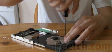 A laptop nem látja a dvd meghajtó utasítást, hogy a kérdést (probléma) A laptop nem látja a dvd meghajtó utasítást, hogy foglalkozzon