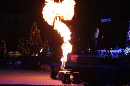 Tűz, tűz, generátor, üzemanyag égő színpadi show és a speciális effektusok a splash-show (üzemanyag) Tűz, tűz generátor, üzemanyag égő színpadi show és a speciális effektusok a splash jelenés