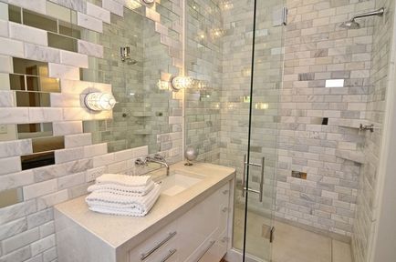 A falakat díszítő a fürdőszobában anyagok, részletes magyarázatot