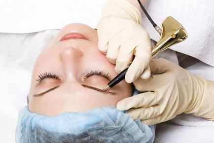 Tartós smink előnyeiről és hátrányairól (tartós smink ajkak) Permanent make-up előnyeiről és hátrányairól